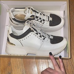 Michael Kors Cosmo Trainers